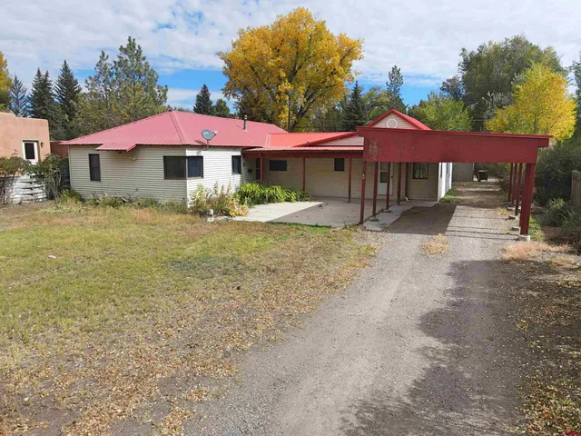 $250,000 | 24 Alamosa Avenue, Alamosa, CO 81101