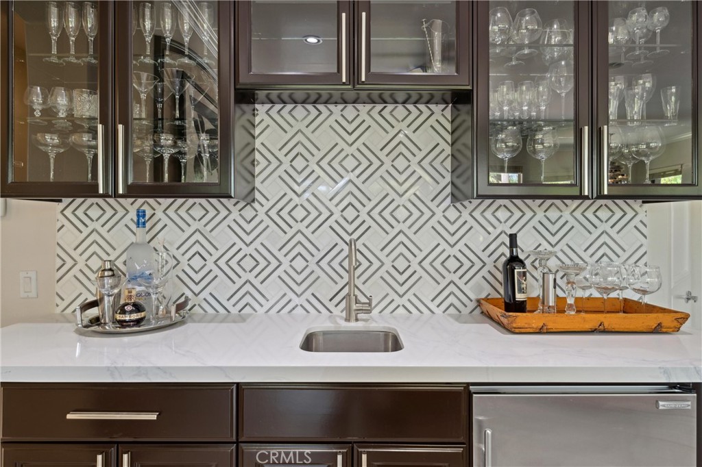 79690 Rancho San Pascual La Quinta, CA 92253 - Photo 23 of 73 a bathroom with a sink and a mirror