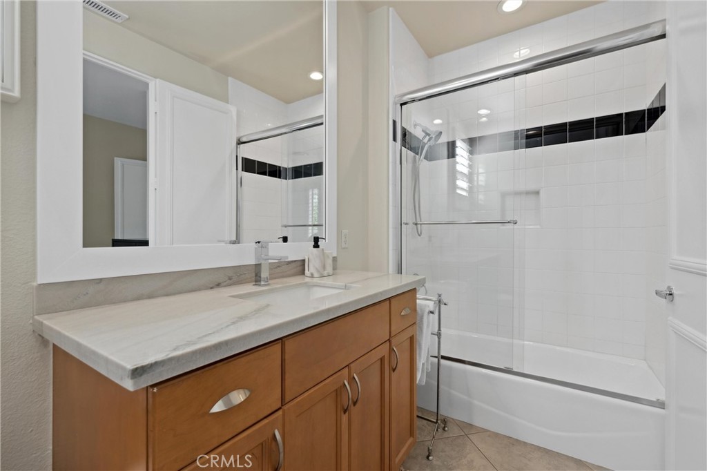 79690 Rancho San Pascual La Quinta, CA 92253 - Photo 42 of 73 a bathroom with a sink and a mirror