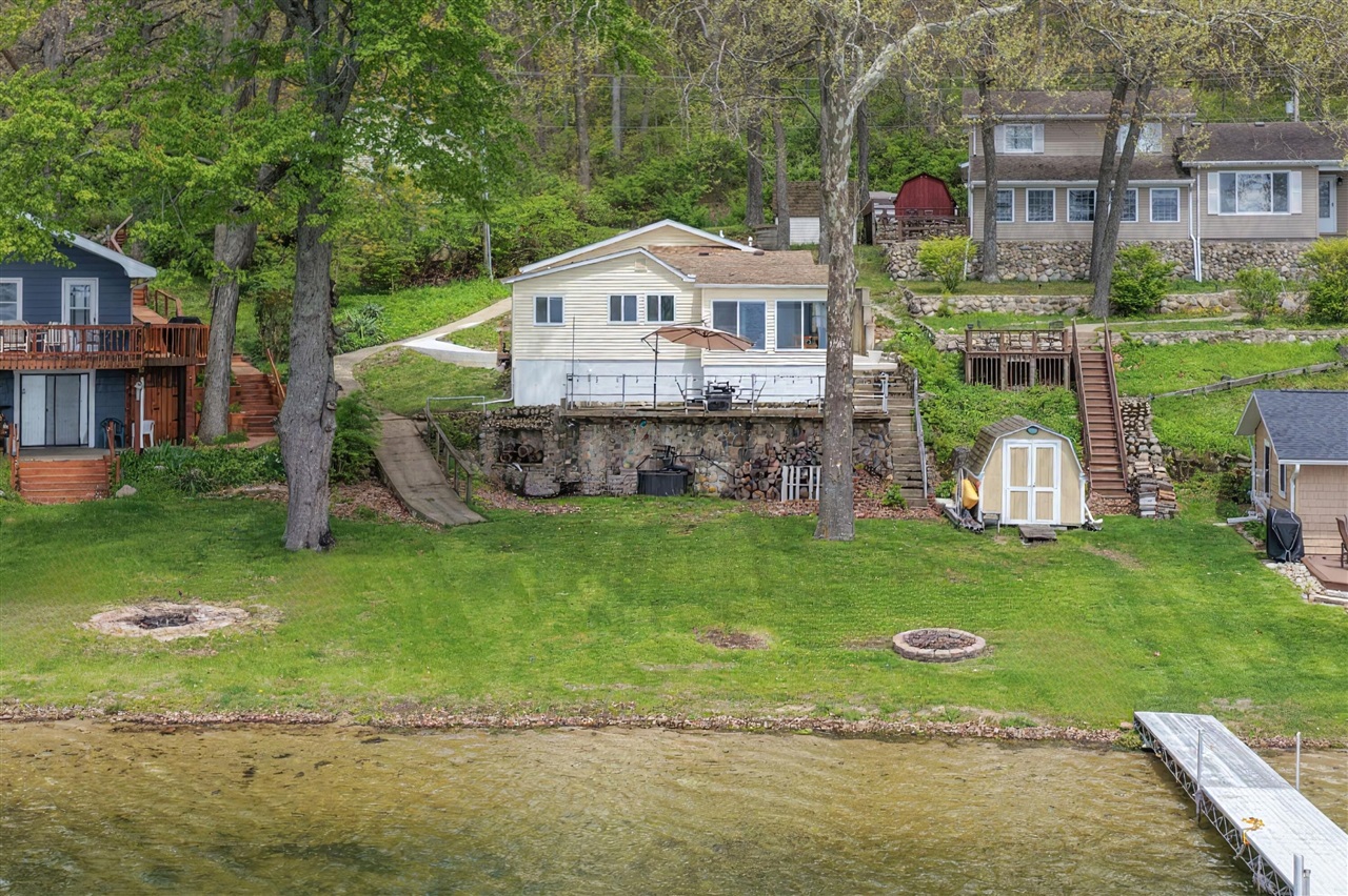 58484 East Clear Lake Road Three Rivers, MI 49093 - Photo 1 of 30