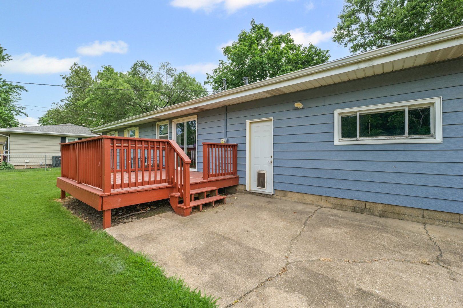 809 South Longview Road Monticello, IL 61856 - Photo 24 of 31 Gallery Image 24