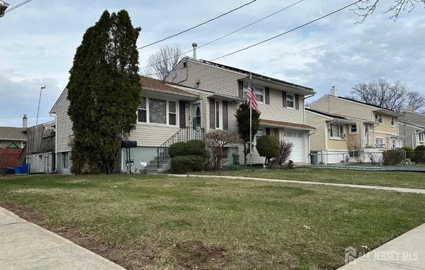 $639,900 | 118 Markowitz Street, Carteret, NJ 07008