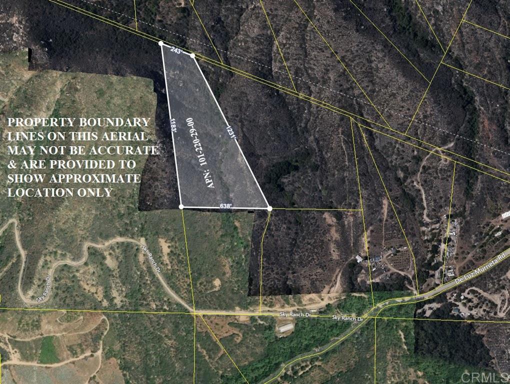 1 De Luz Murrieta Road Fallbrook, CA 92028 - Photo 1 of 12 a view of swimming pool