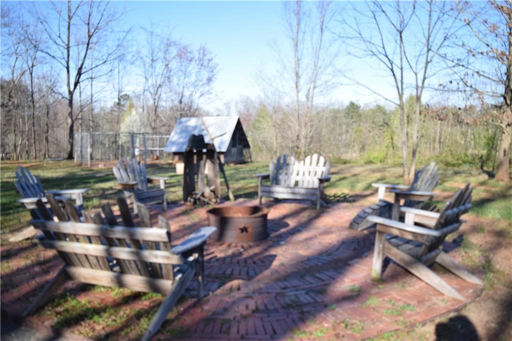 1926 Jamestown Road Morganton, NC 28655 - Photo 4 of 29 Gallery Image 4