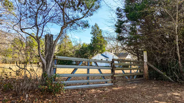 $499,999 | 970 Groomstown Road, Cross, SC 29436