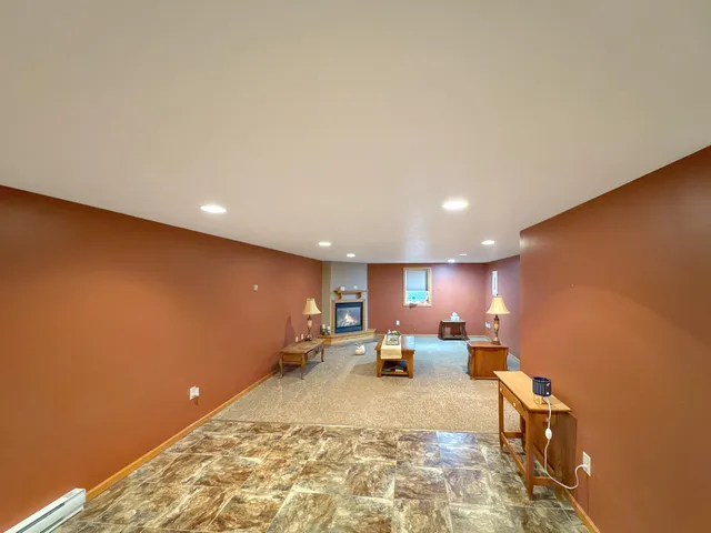 $355,000 | 3033 Redwood Avenue, Slayton, MN 56172