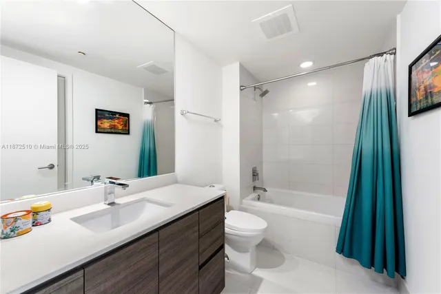 $3,400 | 1100 South Miami Avenue, Unit 2707, Miami, FL 33130