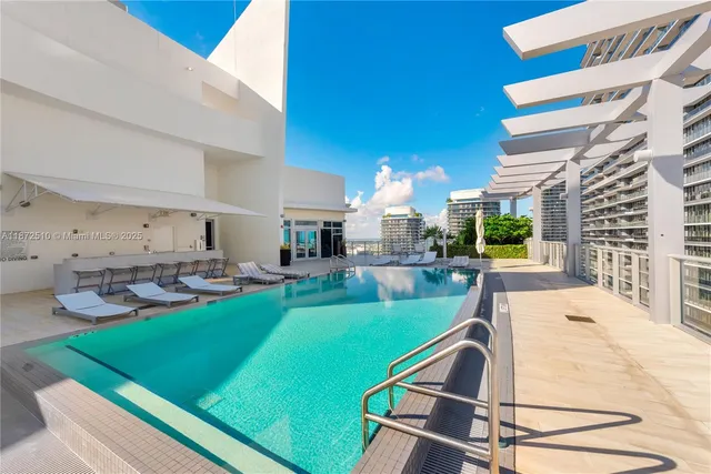 $3,400 | 1100 South Miami Avenue, Unit 2707, Miami, FL 33130