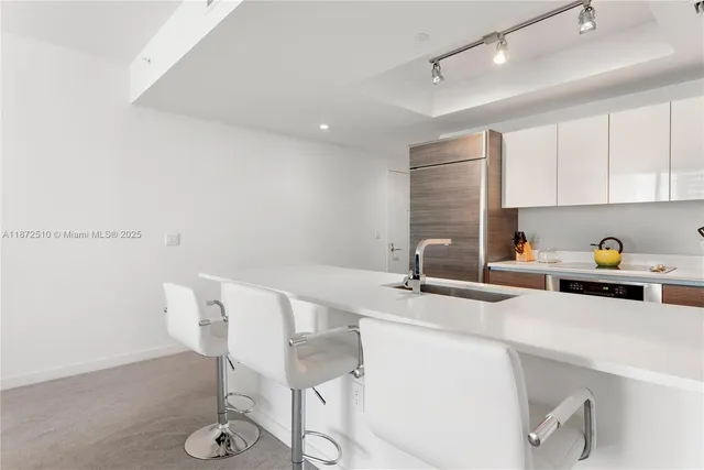 $3,400 | 1100 South Miami Avenue, Unit 2707, Miami, FL 33130