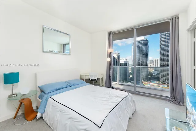 $3,400 | 1100 South Miami Avenue, Unit 2707, Miami, FL 33130