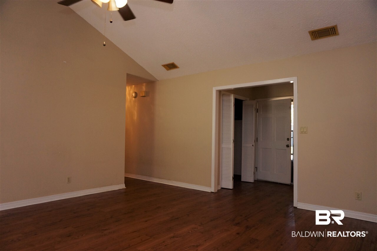 140 Dunbar Loop Daphne, AL 36526 - Photo 3 of 19
