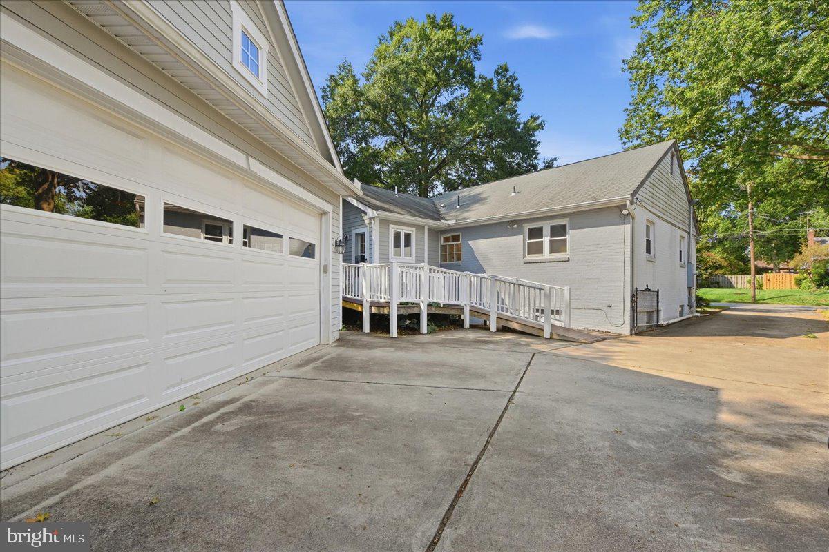 5911 Grayson Street Springfield, VA 22150 - Photo 40 of 40 Gallery Image 40
