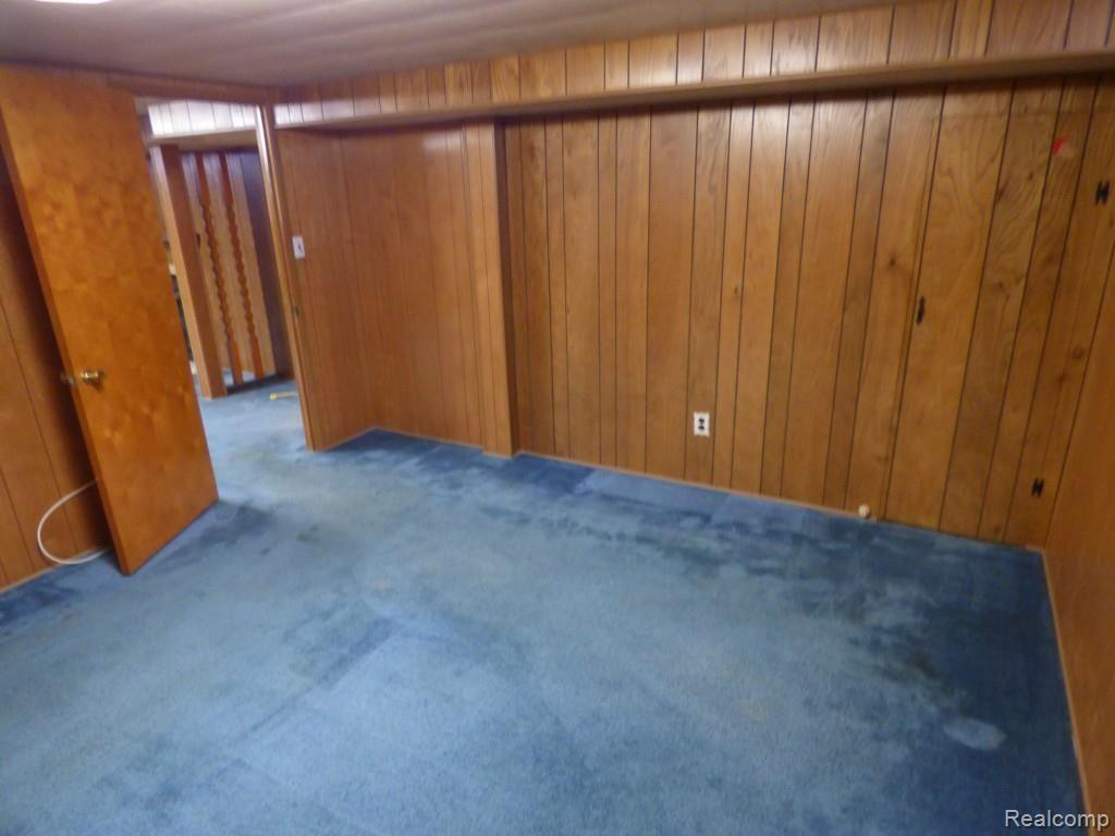 921 Juneau Road Ypsilanti, MI 48198 - Photo 19 of 28 P1050158.jpg