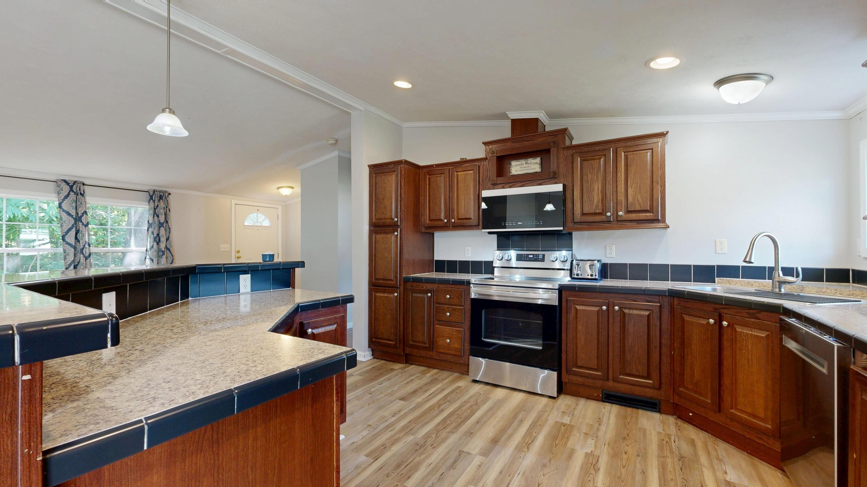 182 N Road Detroit, ME 04929 - Photo 12 of 48 Kitchen