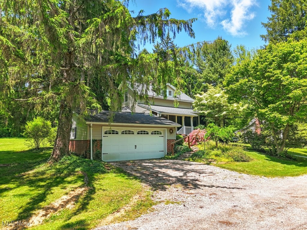 37845 Miles Road Chagrin Falls, OH 44022 - Photo 2 of 43 Gallery Image 2