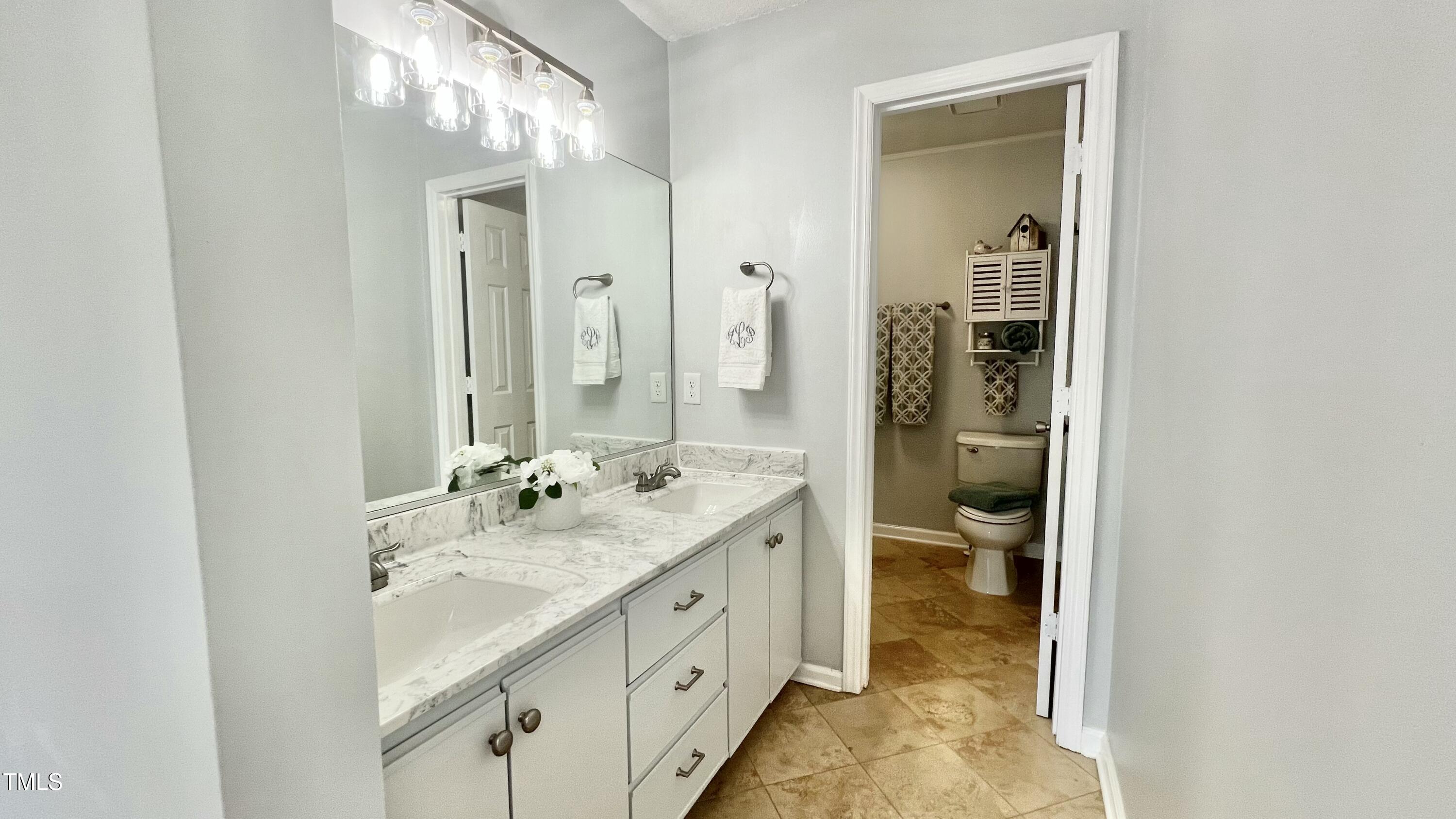 923 Springfork Drive Cary, NC 27513 - Photo 24 of 35 17 master bath