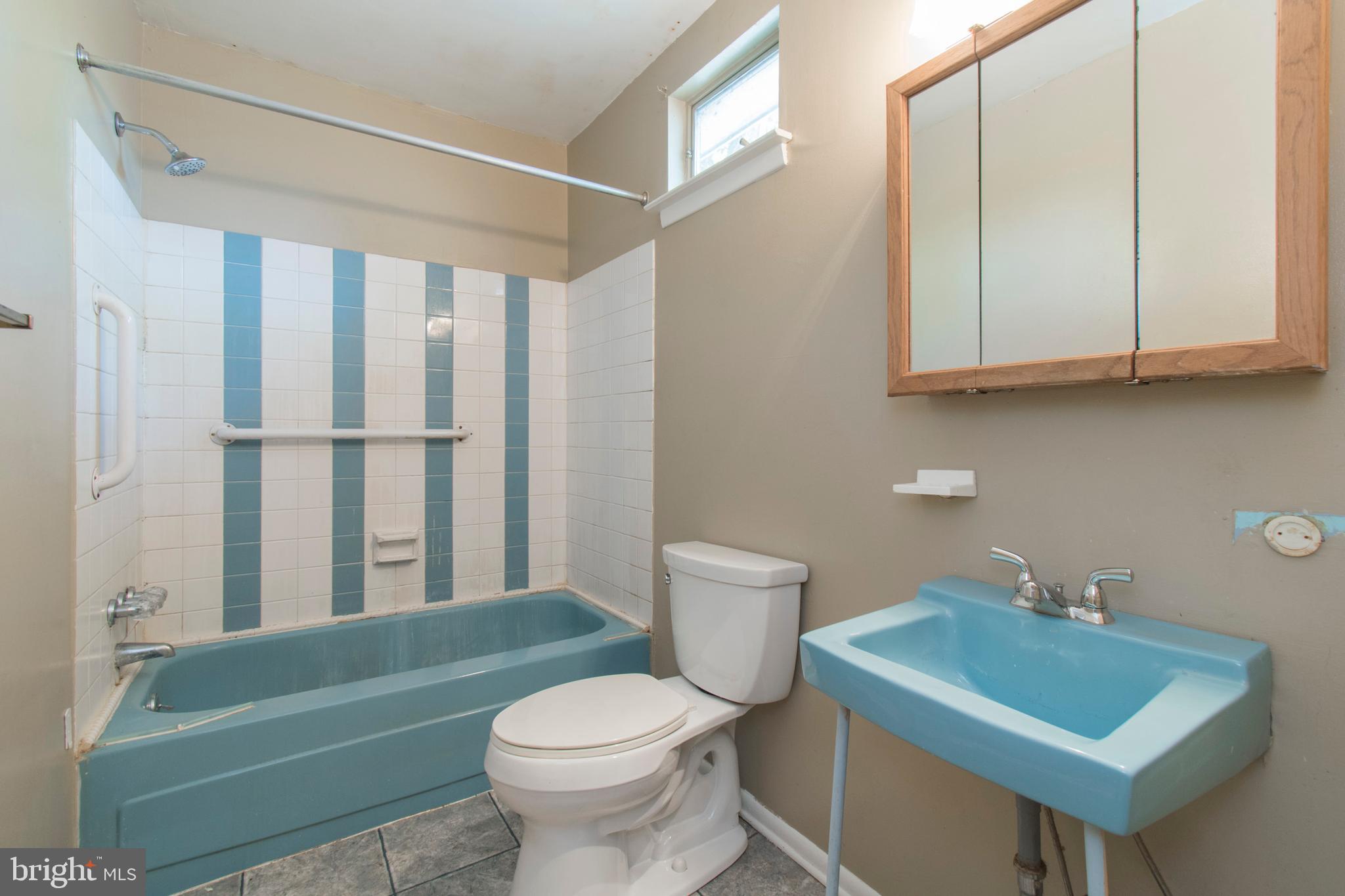 899 Phillips Road Warminster, PA 18974 - Photo 29 of 36