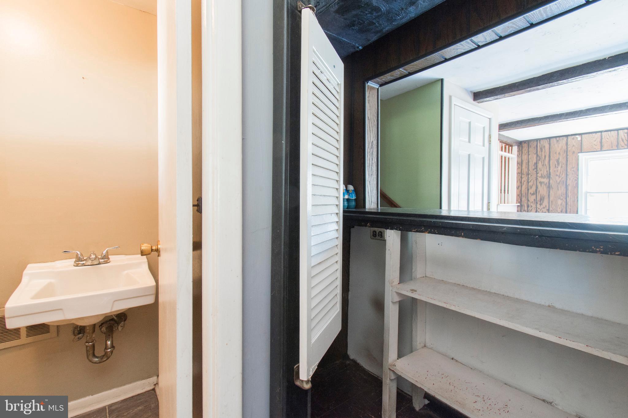 899 Phillips Road Warminster, PA 18974 - Photo 9 of 36