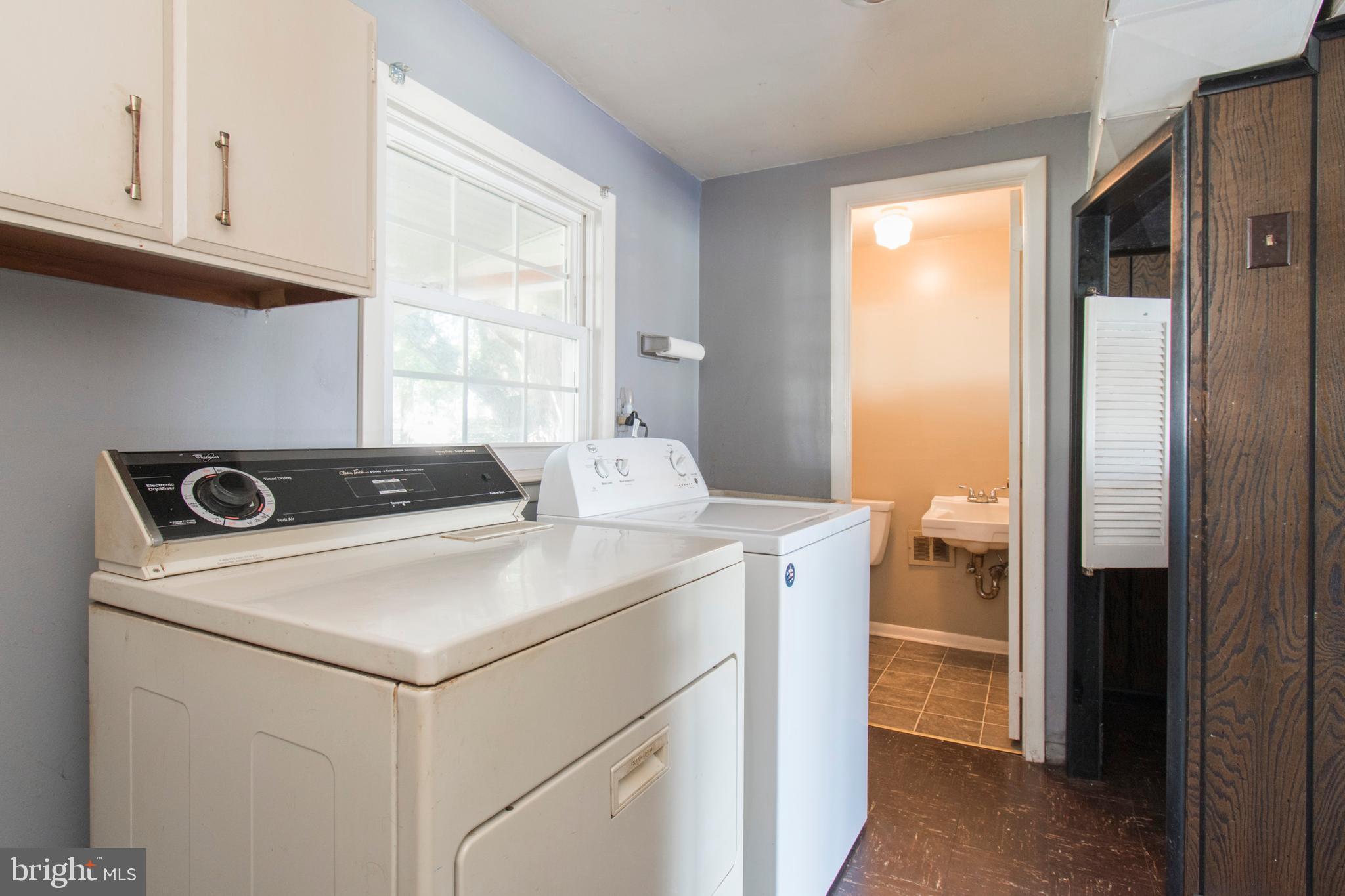 899 Phillips Road Warminster, PA 18974 - Photo 10 of 36