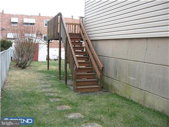 3237 Byberry Road Philadelphia, PA 19154 - Photo 2 of 12 Exterior Side