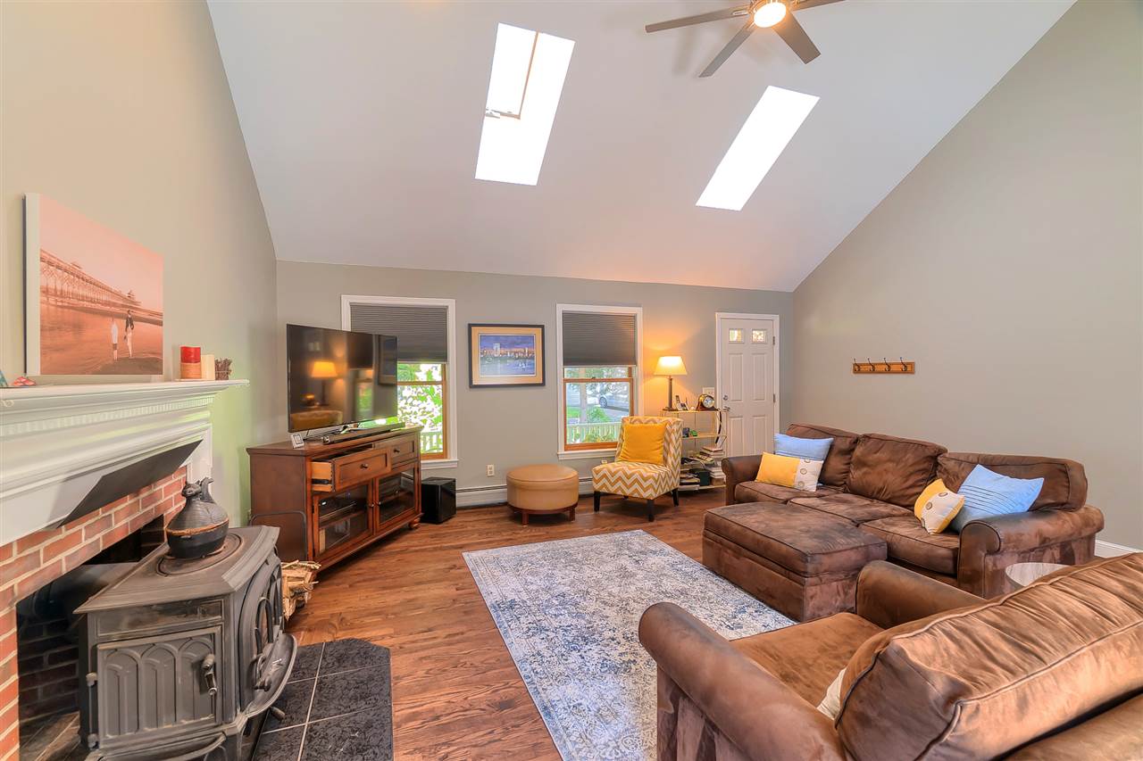 55 Spring Brook Drive Hampstead, NH 03841 - Photo 16 of 36 Gallery Image 16