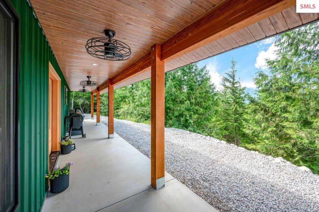 149 Idyllwild Road Sagle, ID 83860 - Photo 5 of 35 Gallery Image 5