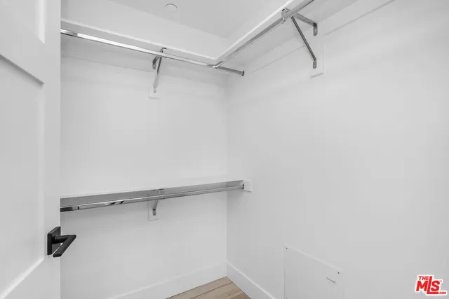 $5,449 | 3632 Keystone Avenue, Unit 302, Los Angeles, CA 90034