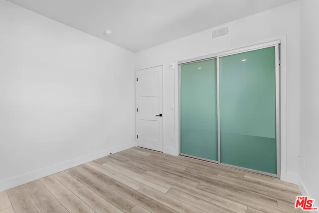 $5,449 | 3632 Keystone Avenue, Unit 302, Los Angeles, CA 90034