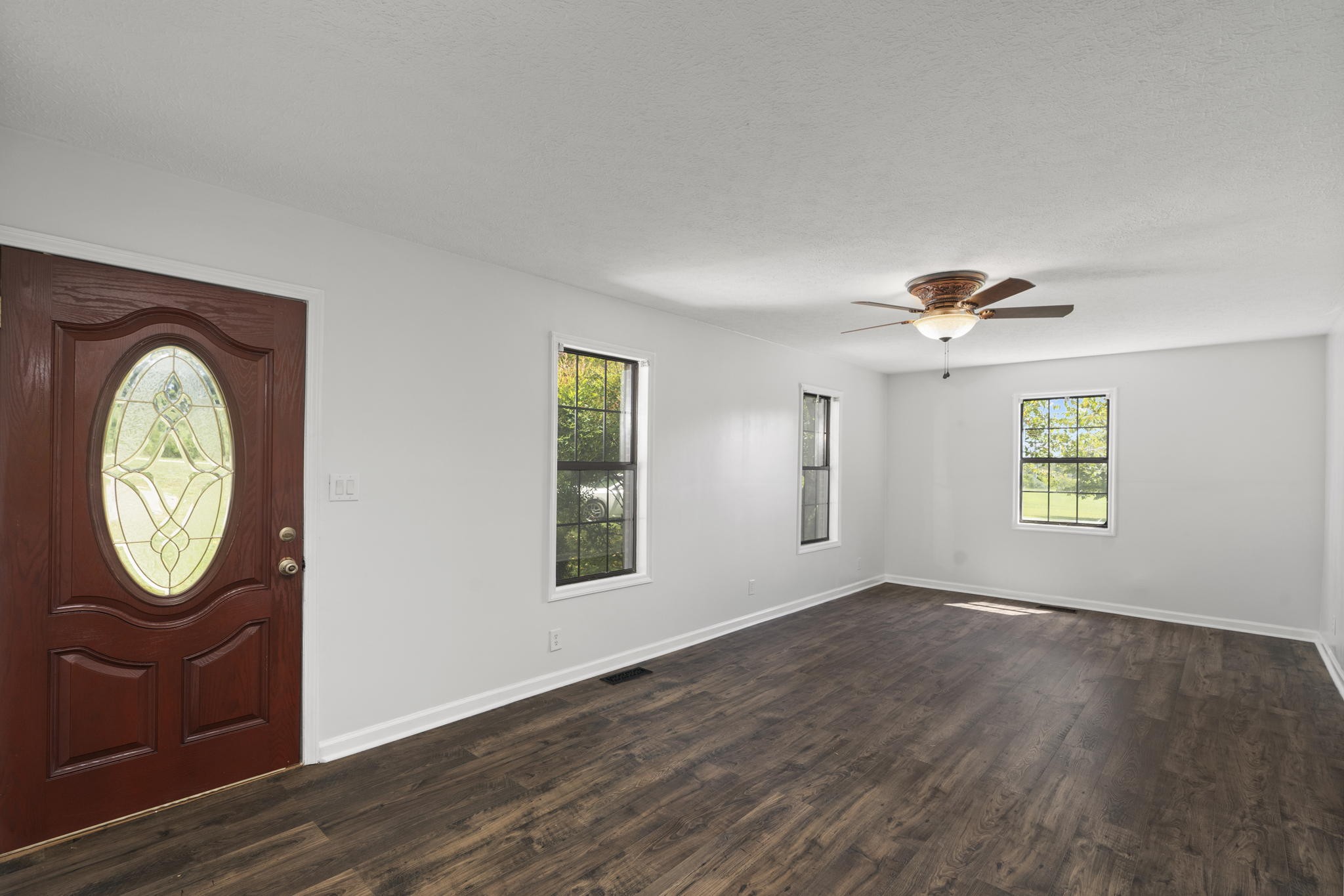 450 Fowler Ford Road Portland, TN 37148 - Photo 5 of 20 a view of an entryway with wooden floor
