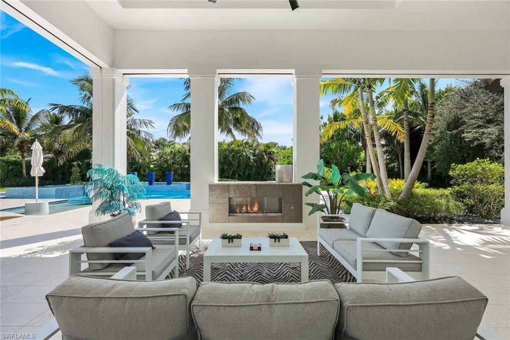 112 Hickory Road Naples, FL 34108 - Photo 8 of 50 Gallery Image 8