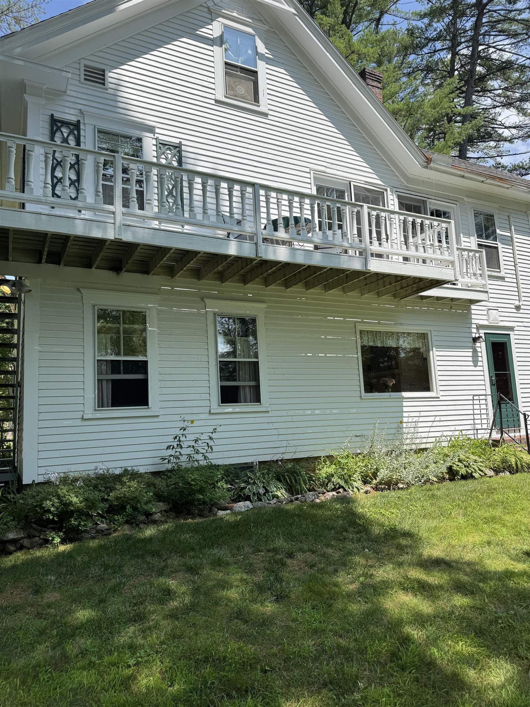 37 Old Ledge Road Holderness, NH 03245 - Photo 8 of 39 Gallery Image 8