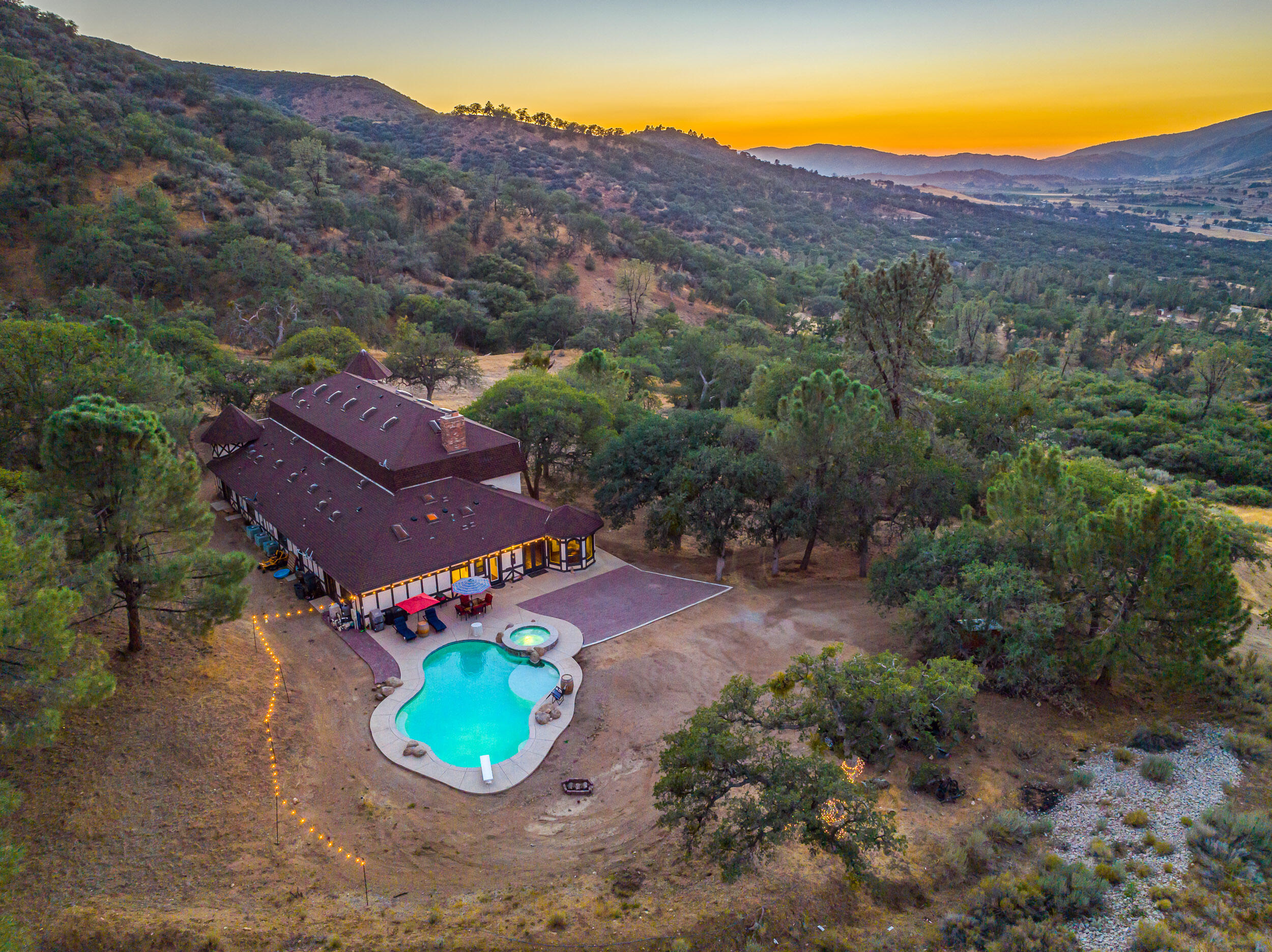 20718 Darsy Road Tehachapi, CA 93561 - Photo 5 of 64 Darsy-04