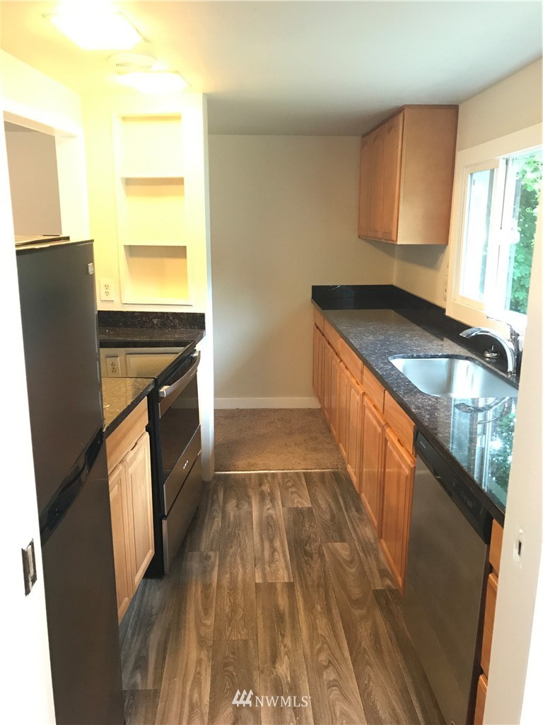 4308 Heather Road Bremerton, WA 98312 - Photo 19 of 24 Gallery Image 19