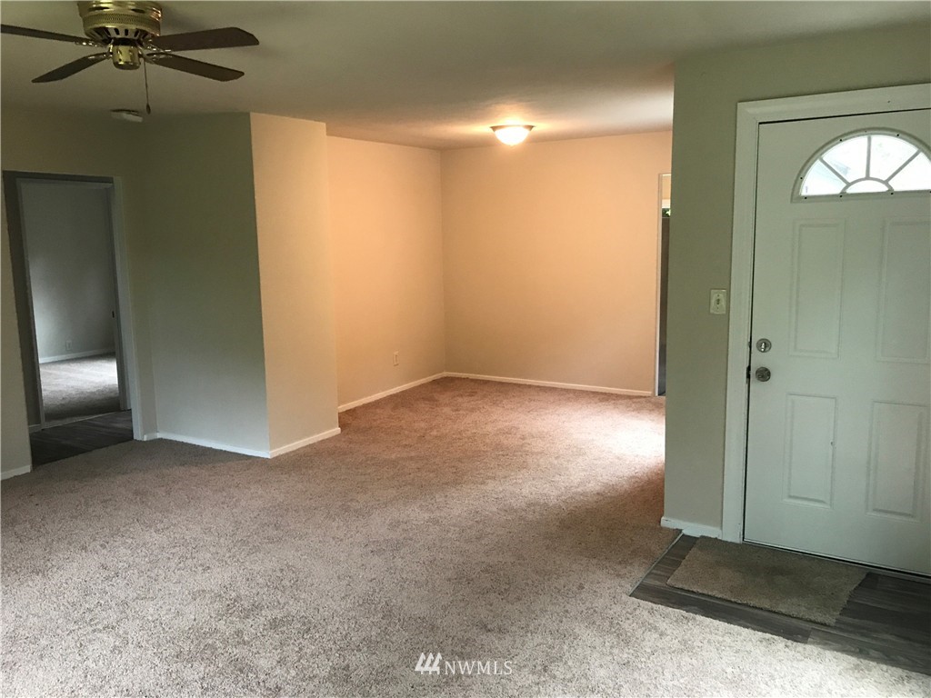 4308 Heather Road Bremerton, WA 98312 - Photo 9 of 24 Gallery Image 9