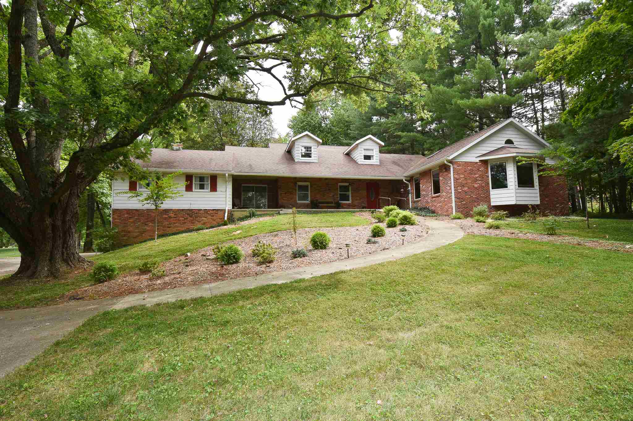3125 South Snoddy Road Bloomington, IN 47401 - Photo 1 of 36 Gallery Image 1