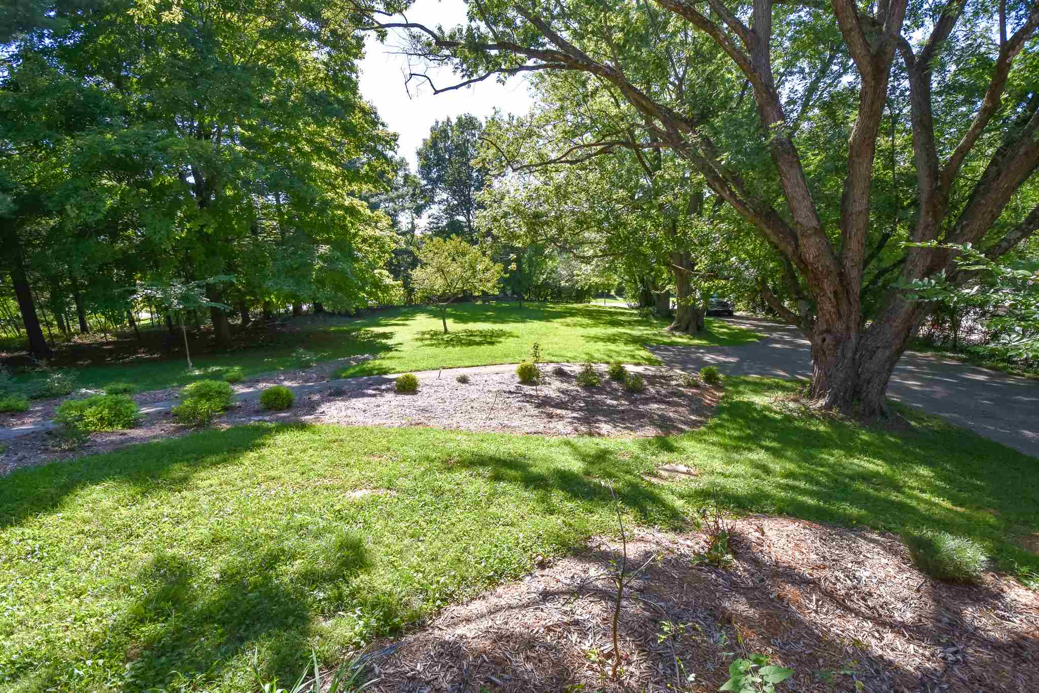 3125 South Snoddy Road Bloomington, IN 47401 - Photo 2 of 36 Gallery Image 2