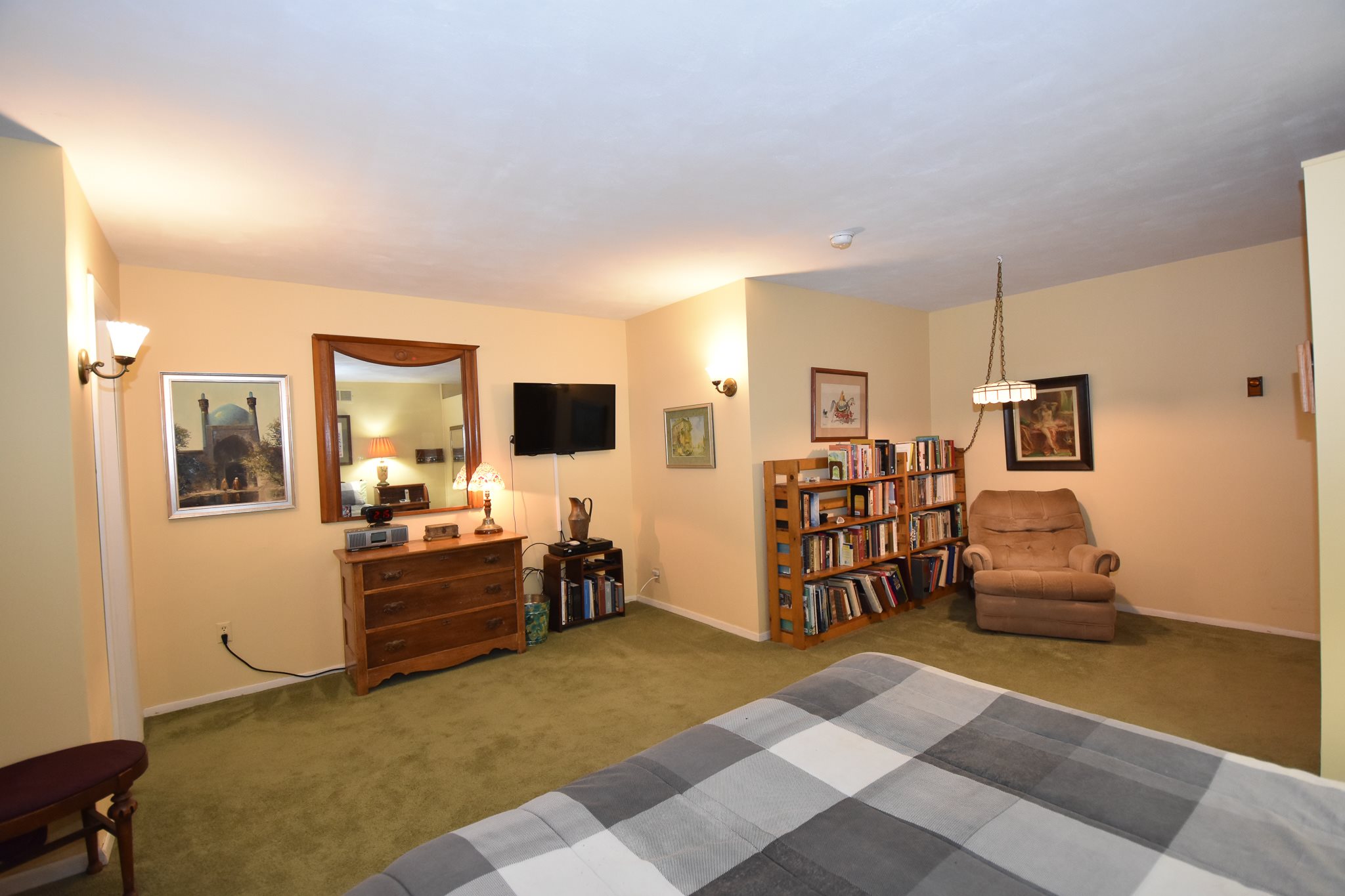 3125 South Snoddy Road Bloomington, IN 47401 - Photo 21 of 36 Gallery Image 21