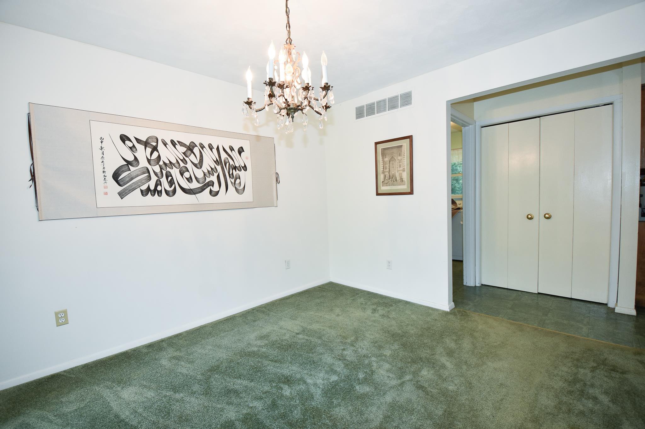 3125 South Snoddy Road Bloomington, IN 47401 - Photo 8 of 36 Gallery Image 8