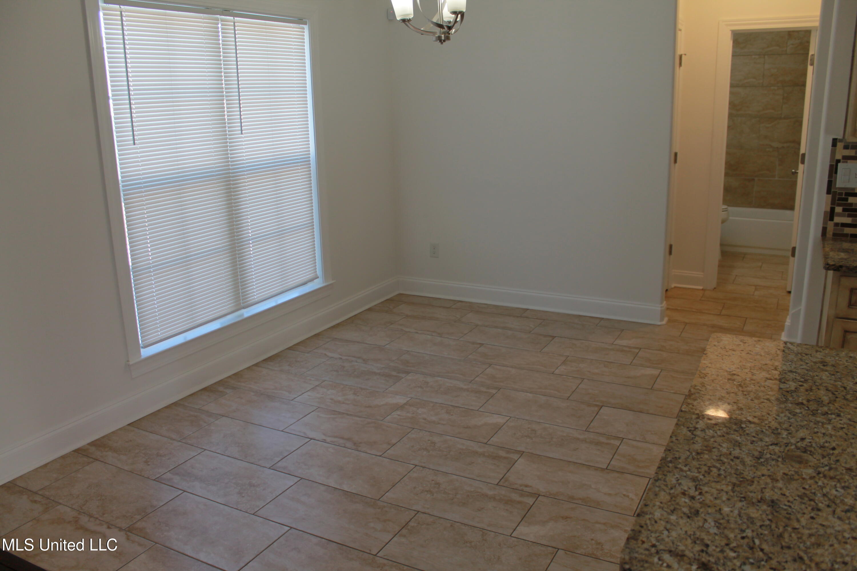 6272 Coleman Road Olive Branch, MS 38654 - Photo 23 of 25 IMG_3120