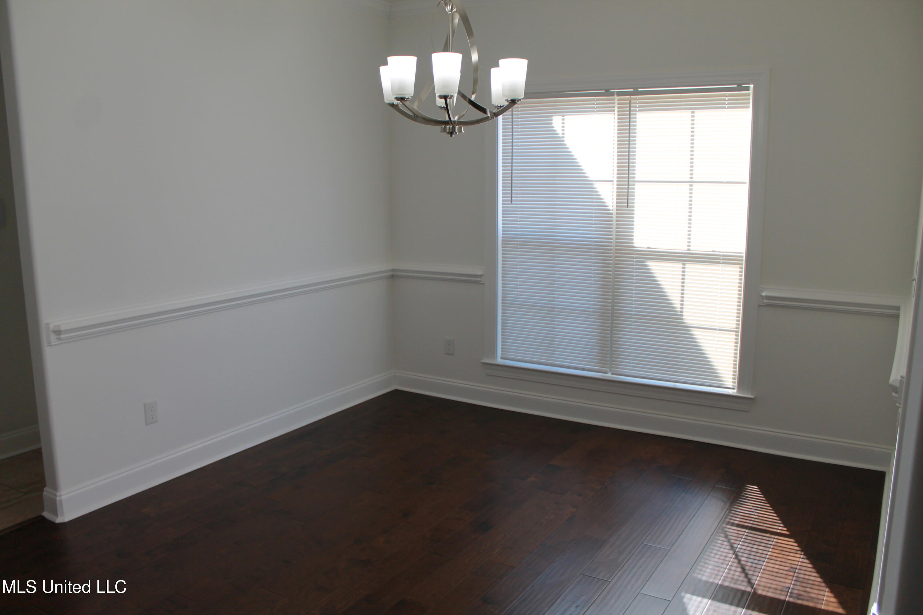 6272 Coleman Road Olive Branch, MS 38654 - Photo 5 of 25 IMG_3105
