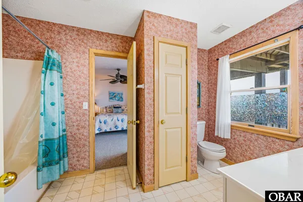 $899,000 | 23032 Cross Of Honor Way, Rodanthe, NC 27968