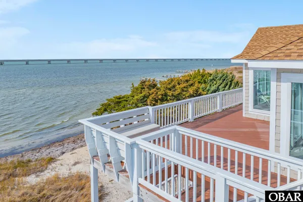 $899,000 | 23032 Cross Of Honor Way, Rodanthe, NC 27968