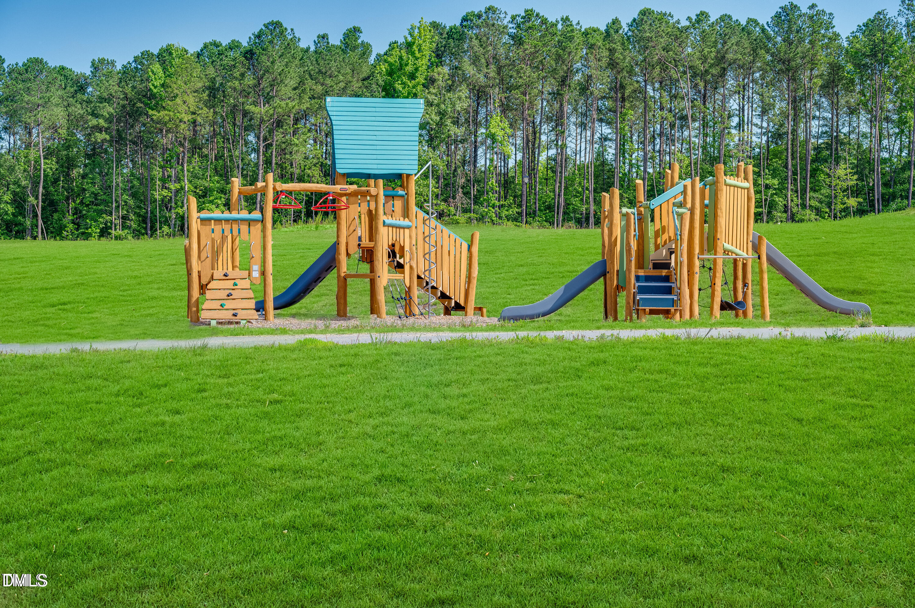 4339 Laurel Pond Way Raleigh, NC 27616 - Photo 93 of 97 35