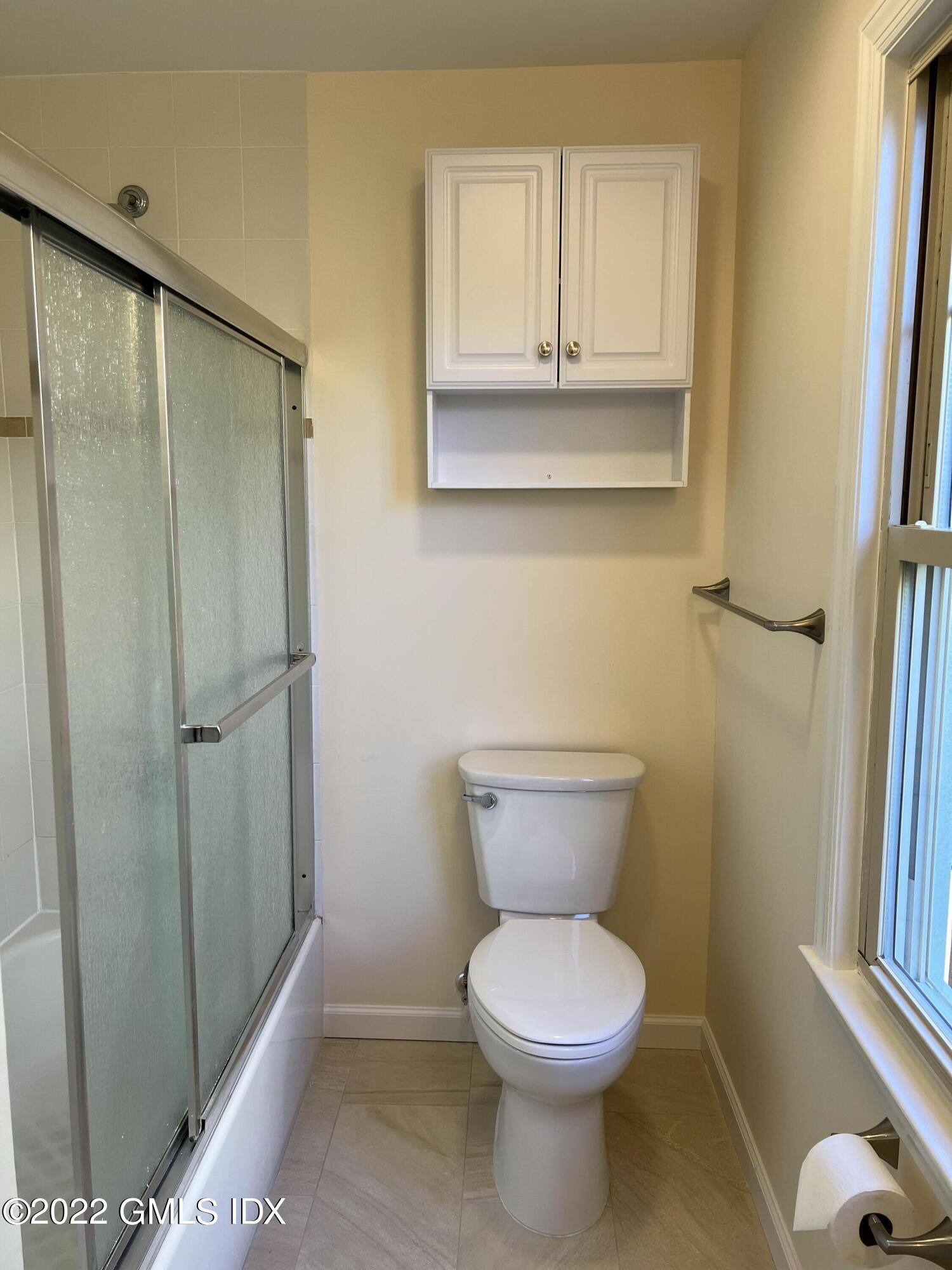 8 Smith Street, Unit 2 Greenwich, CT 06830 - Photo 17 of 19 IMG_0520