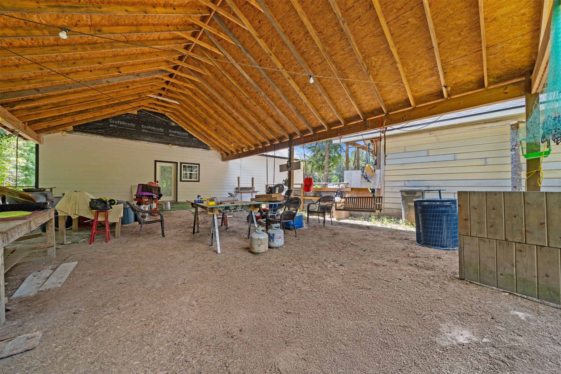 384 County Road 352 Cleveland, TX 77327 - Photo 18 of 47