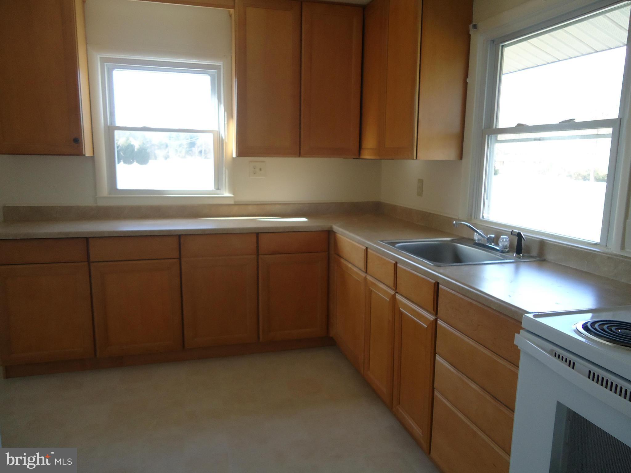 31440 Point Lookout Road Mechanicsville, MD 20659 - Photo 4 of 25 Kitchen