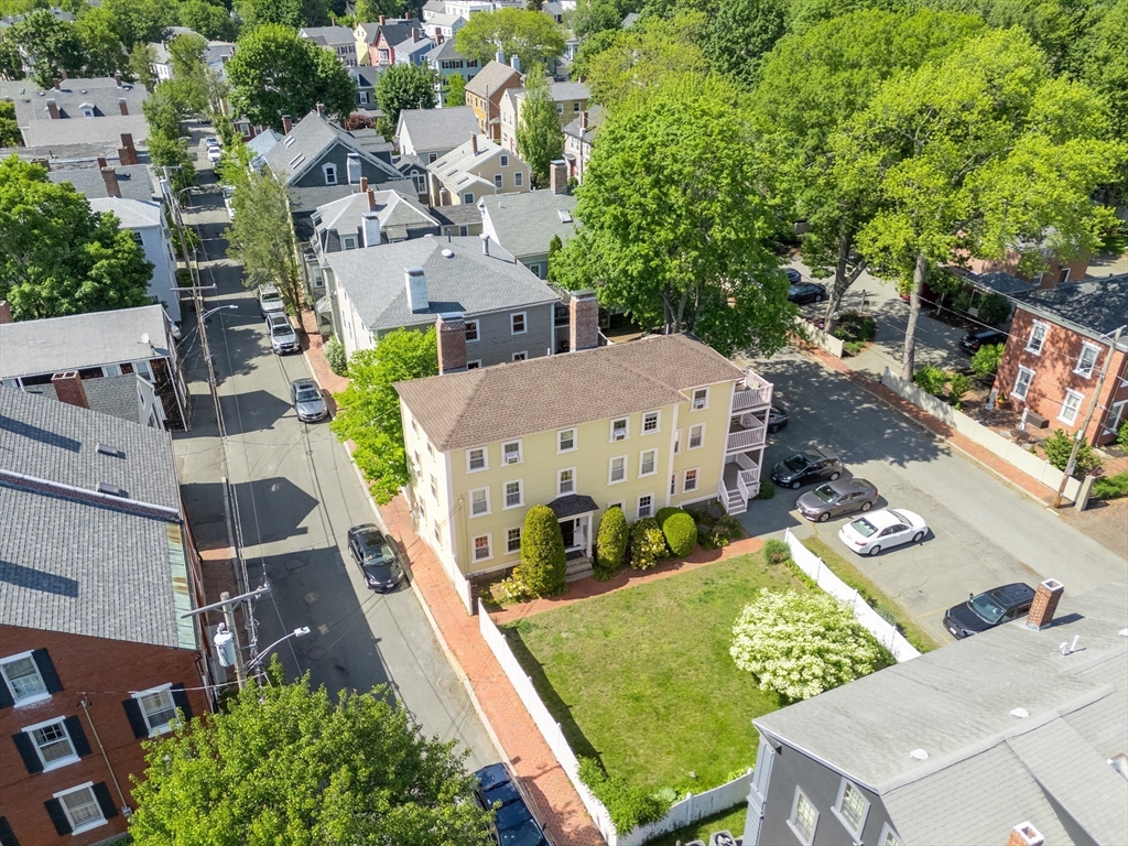 8 Williams Street, Unit E1 Salem, MA 01970 - Photo 21 of 30 an aerial view of a house