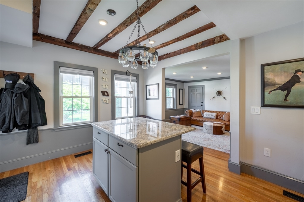 8 Williams Street, Unit E1 Salem, MA 01970 - Photo 10 of 30 a very nice looking kitchen with a large window