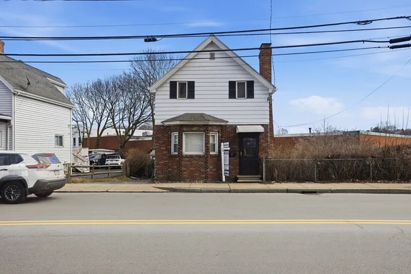 $400,000 | 12 Boston Street, Lynn, MA 01904