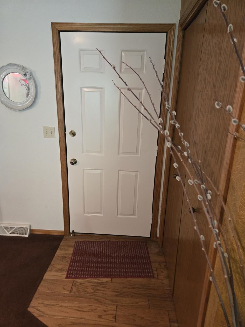 2864 Klondike Road Green Bay, WI 54311 - Photo 15 of 42
